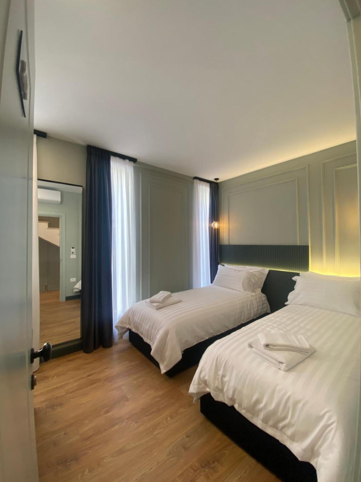Tirana Central Rooms Bagian luar foto