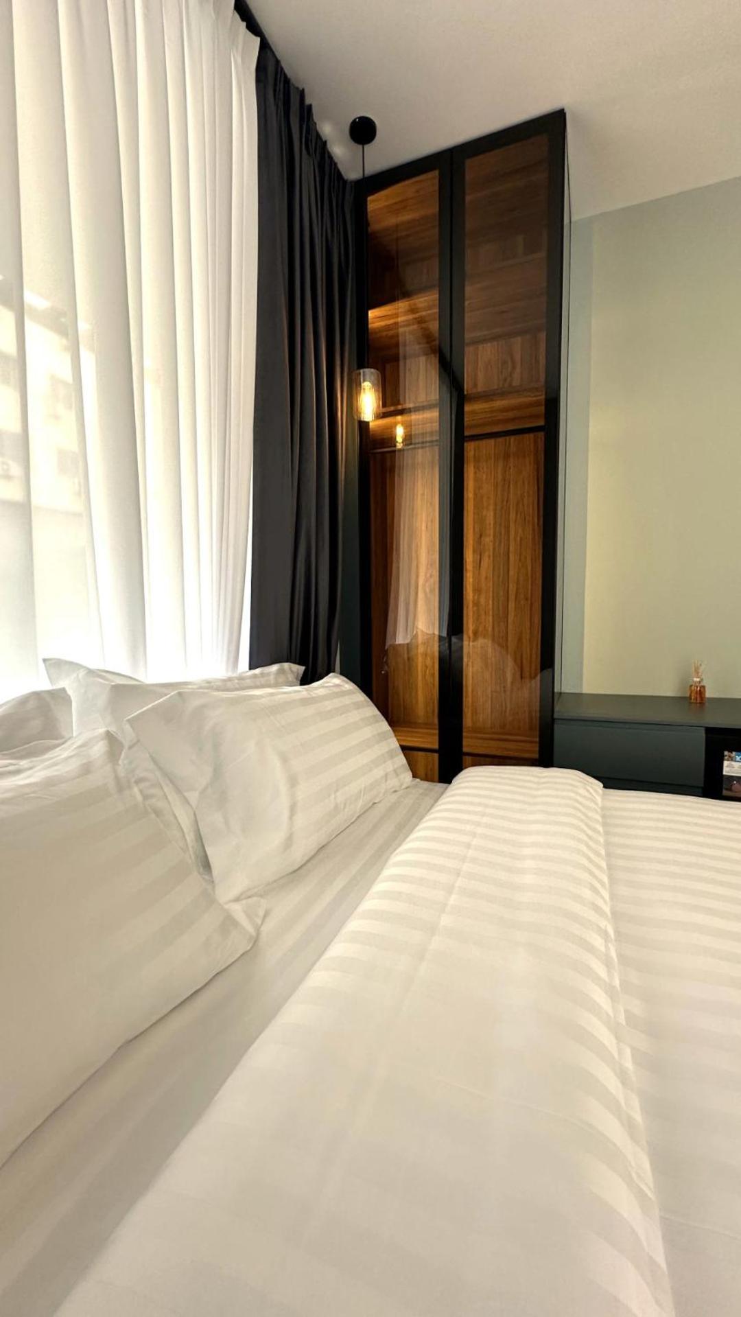 Tirana Central Rooms Bagian luar foto